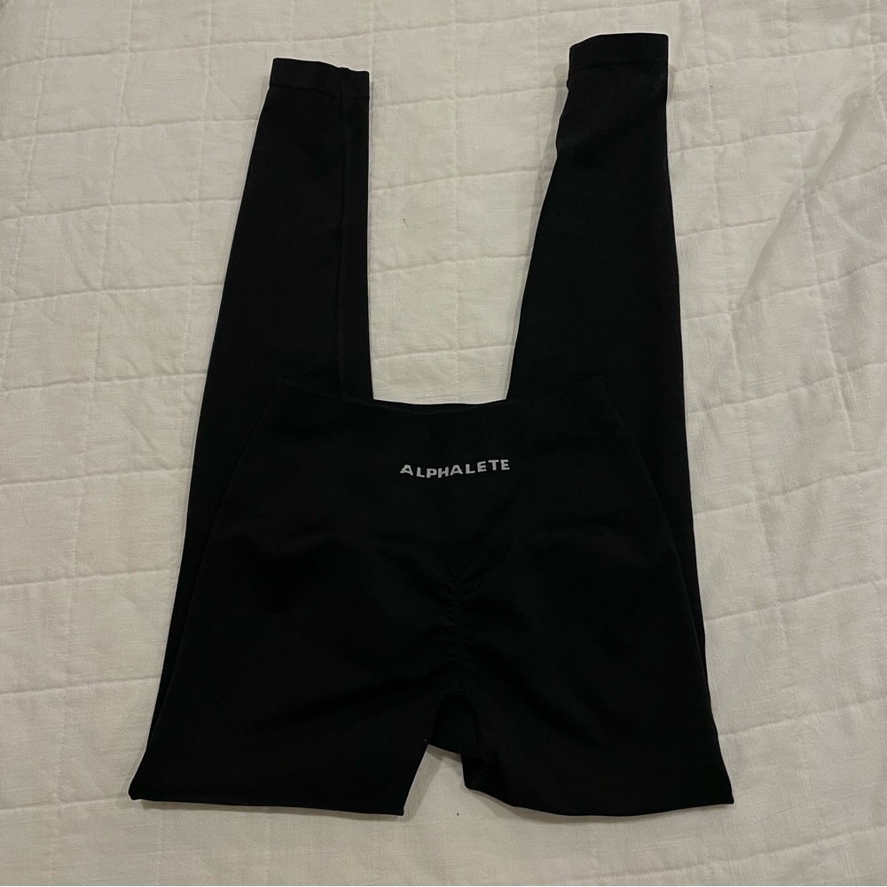 Alphalete Amplify leggings small